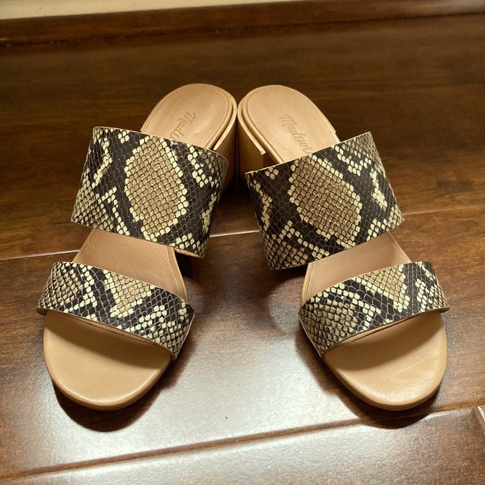 Madewell 🐍 snakeskin slides. Worn once - size 10